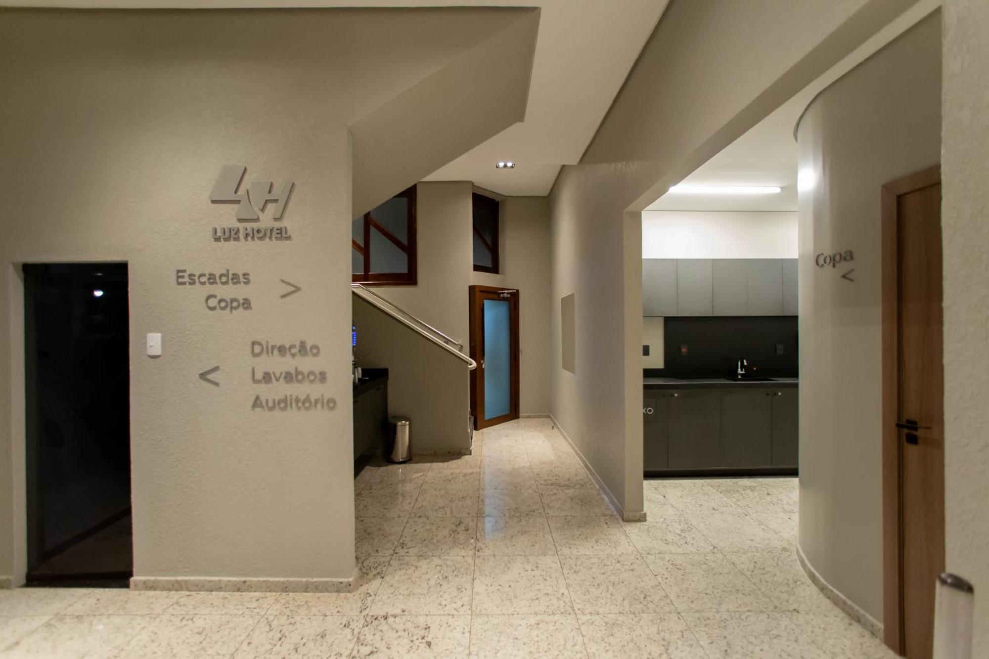 Luz Hotel Пато Бранко Екстериор снимка