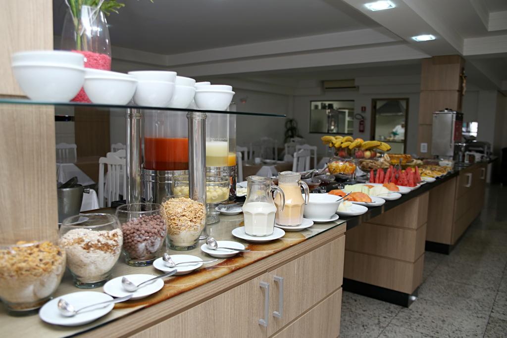 Luz Hotel Пато Бранко Екстериор снимка